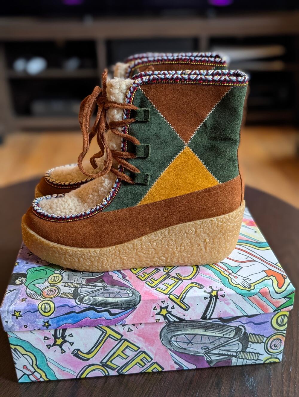 NIB Jeffrey Campbell Milono Platform Boots Suede Sherpa Wedge Tan Combo Womens 9